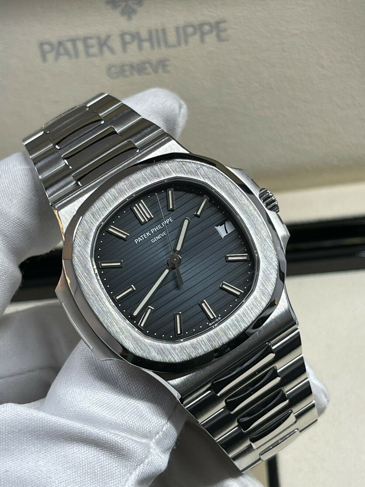 CETTE PATEK CONÇUE EN UNE NUIT EST DEVENUE LA PLUS DÉSIRÉE DES COLLECTIONNEURS
