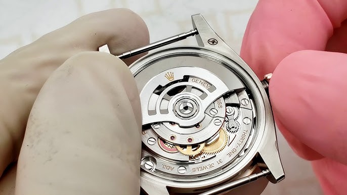 Mouvement Rolex 3135 vs  3235 : Collectionneur ou futur acheteur, voici ce que vous devez savoir.