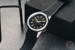 Inspirée par un blindé britannique, cette montre automatique attire déjà l'attention des collectionneurs