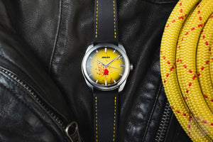 Cette montre jaune et noire rend hommage à Kill Bill… et séduit déjà les collectionneurs les plus pointus