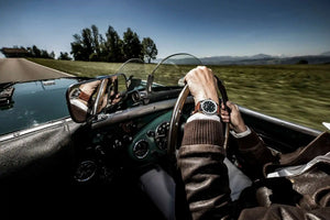 La montre automobile est l'alliance parfaite entre deux univers de luxe et de précision