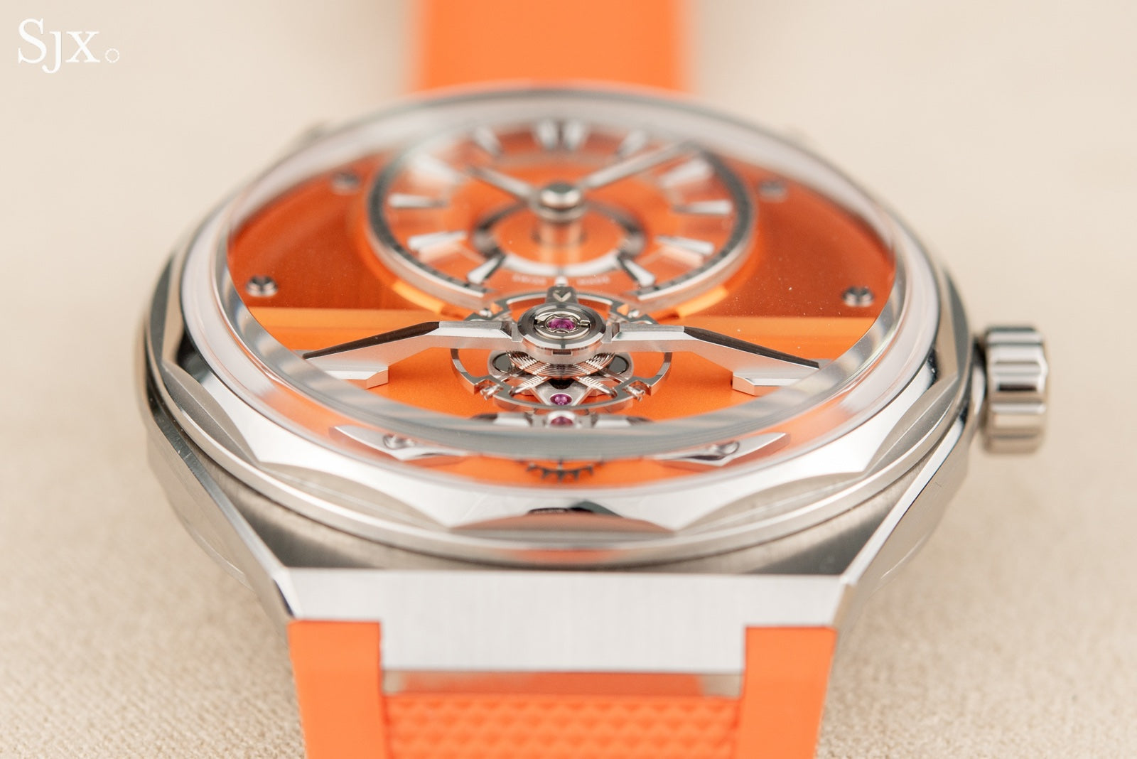 Christopher Ward frappe fort avec cette montre à 4 595 € aux finitions de haute horlogerie