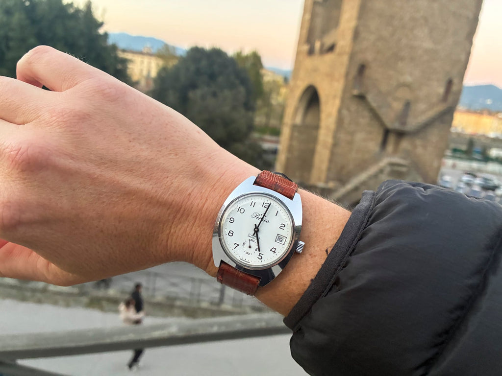 Vous ne devinerez jamais le prix de cette montre Perseo vintage retrouvée sur un marché en Italie