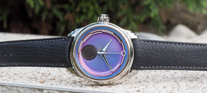 Les premières images du modèle Ming Iris 57.04 intriguent déjà les amateurs de chronographes