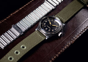 Cette montre légendaire portée par les pilotes américains pendant la guerre renaît dans une collaboration inattendue
