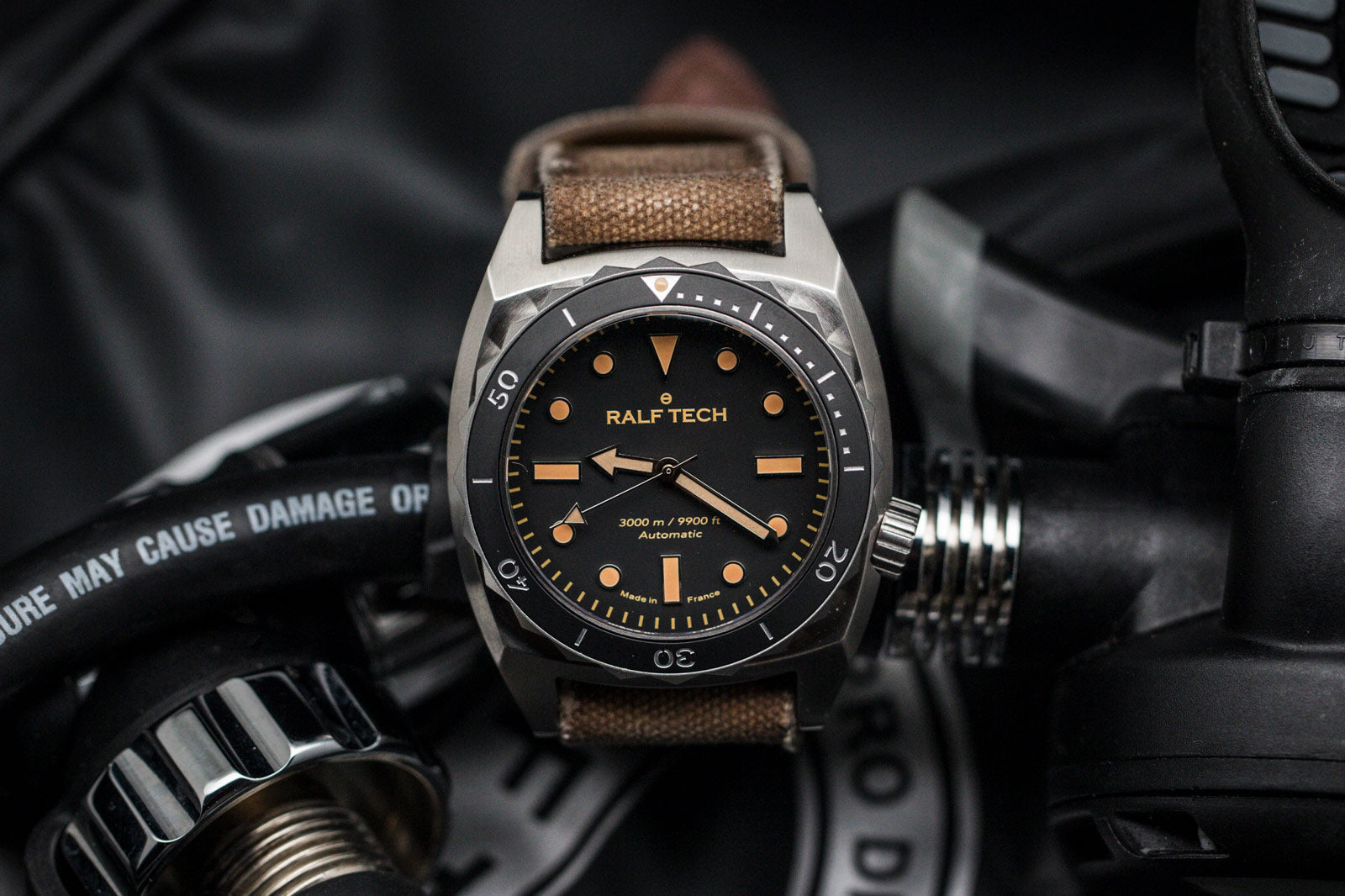 Cette marque de montre équipe les commandos maritimes depuis plus de 25 ans… Ses pièces sont réputées quasi indestructibles