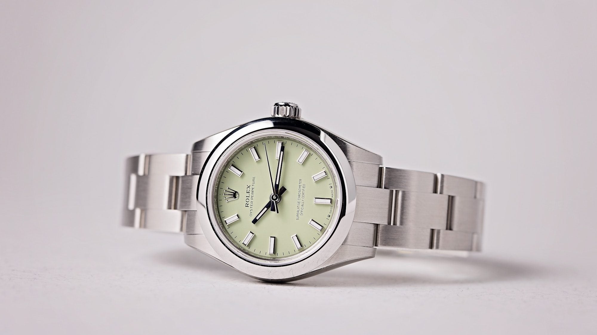 Voici les montres Rolex femme les plus accessibles en 2025 (et la meilleure vaut 1 350 €)