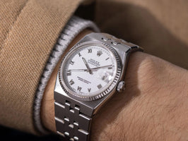 C’est officiel : Rolex lance la “Land-Dweller” et ces 5 alternatives bluffent même les puristes
