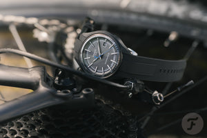 Cette Tissot à 2 195€ cache 1 détail asymétrique que même les fans de Pinarello n’avaient pas vu