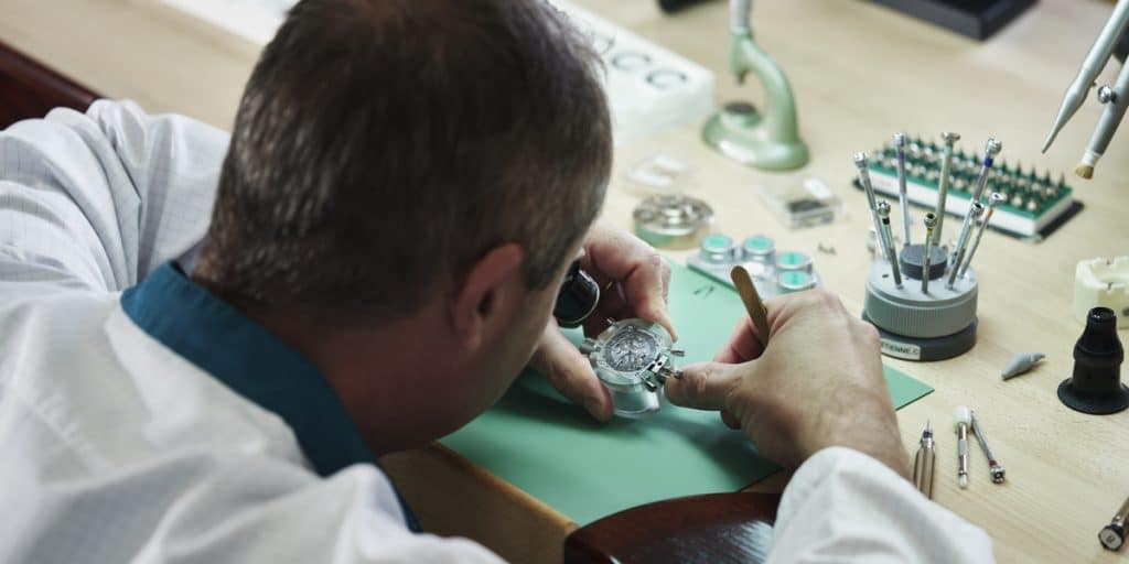 Voici la fréquence de révision recommandée par Rolex… et pourquoi la négliger coûte parfois plus de 5 000 €