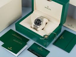 Faux certificats montres vidées Rolex trafiquées Voici 5 arnaques que les revendeurs utilisent